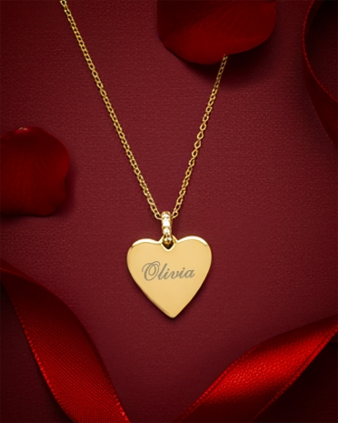 Gullkjede med navn, til Valentinsdagen